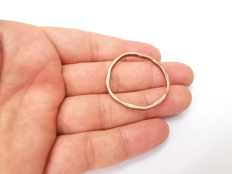 2 Round Circle Jewelry Findings Antique Copper Plated Organic Shape Pendant (36mm) G34248