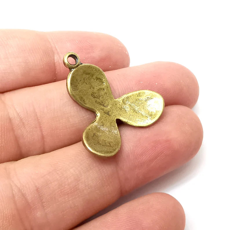 2 Flower Charms Antique Bronze Plated Charm (29x26mm) G34247