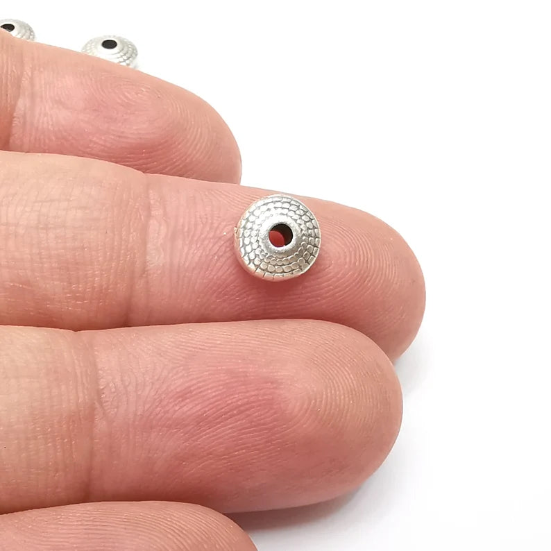 10 Saucer Beads Antique Silver Plated Metal Beads (8mm) G34188