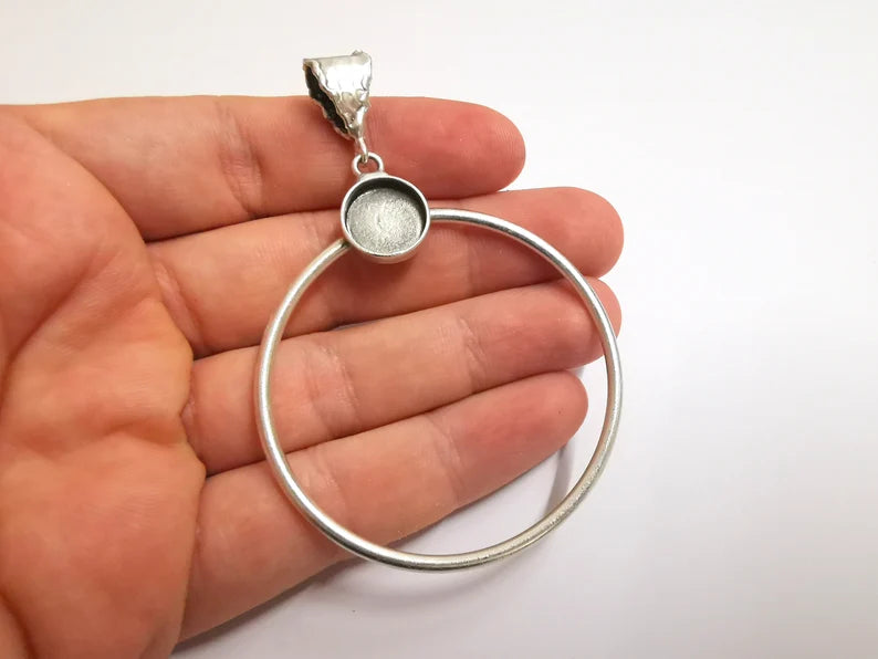 Circles Hammered Dangle Pendant Base Setting Bezel Blank Antique Silver Plated Brass Pendant (78x55 mm) (12mm blanks) G34194