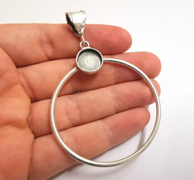 Circles Hammered Dangle Pendant Base Setting Bezel Blank Antique Silver Plated Brass Pendant (78x55 mm) (12mm blanks) G34194