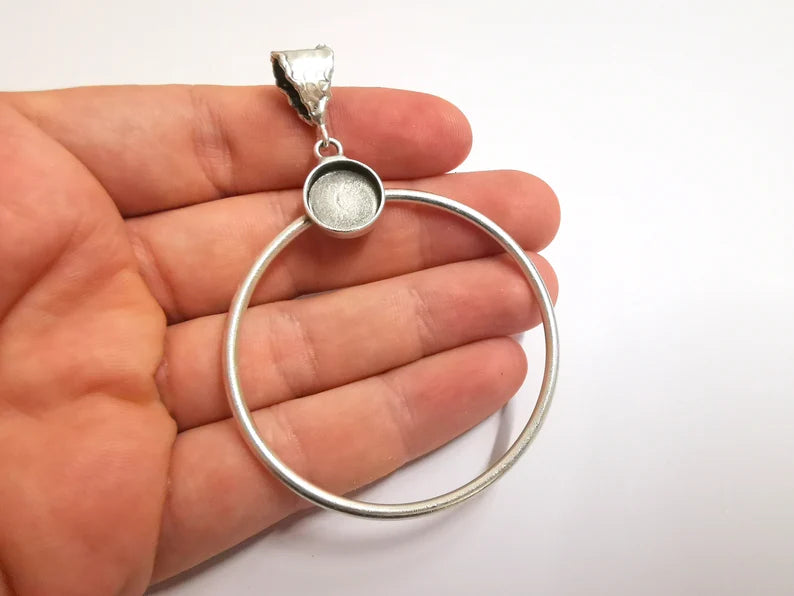 Circles Hammered Dangle Pendant Base Setting Bezel Blank Antique Silver Plated Brass Pendant (78x55 mm) (12mm blanks) G34194