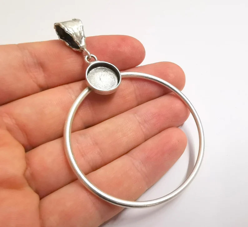 Circles Hammered Dangle Pendant Base Setting Bezel Blank Antique Silver Plated Brass Pendant (78x55 mm) (12mm blanks) G34194