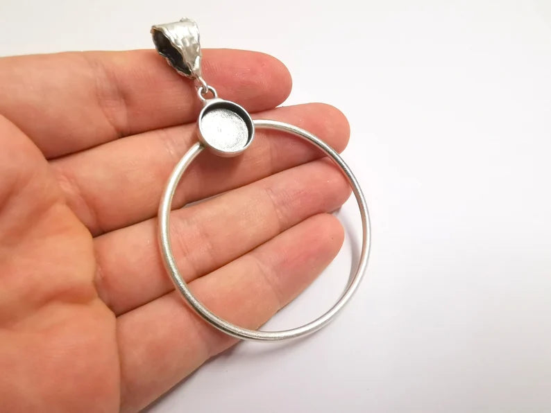 Circles Hammered Dangle Pendant Base Setting Bezel Blank Antique Silver Plated Brass Pendant (78x55 mm) (12mm blanks) G34194