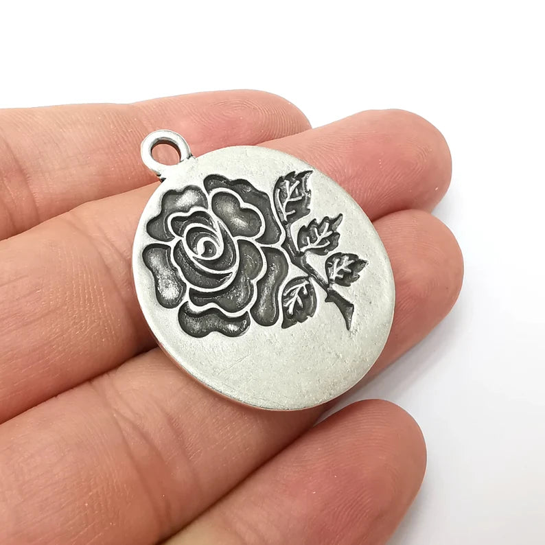 Rose , Flower Round Charms, Antique Silver Plated (40x33mm) G34203