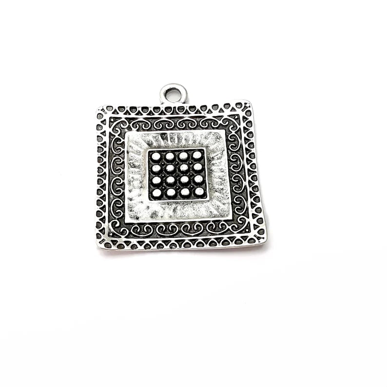 Silver Charms, Antique Silver Plated (38x33mm) G34206