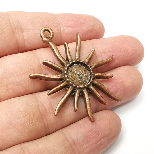 Sun Pendant Blanks Round, Resin Bezel Bases, Mosaic Mountings, Dry flower Frame, Polymer Clay base, Antique Copper Plated (10mm) G34268
