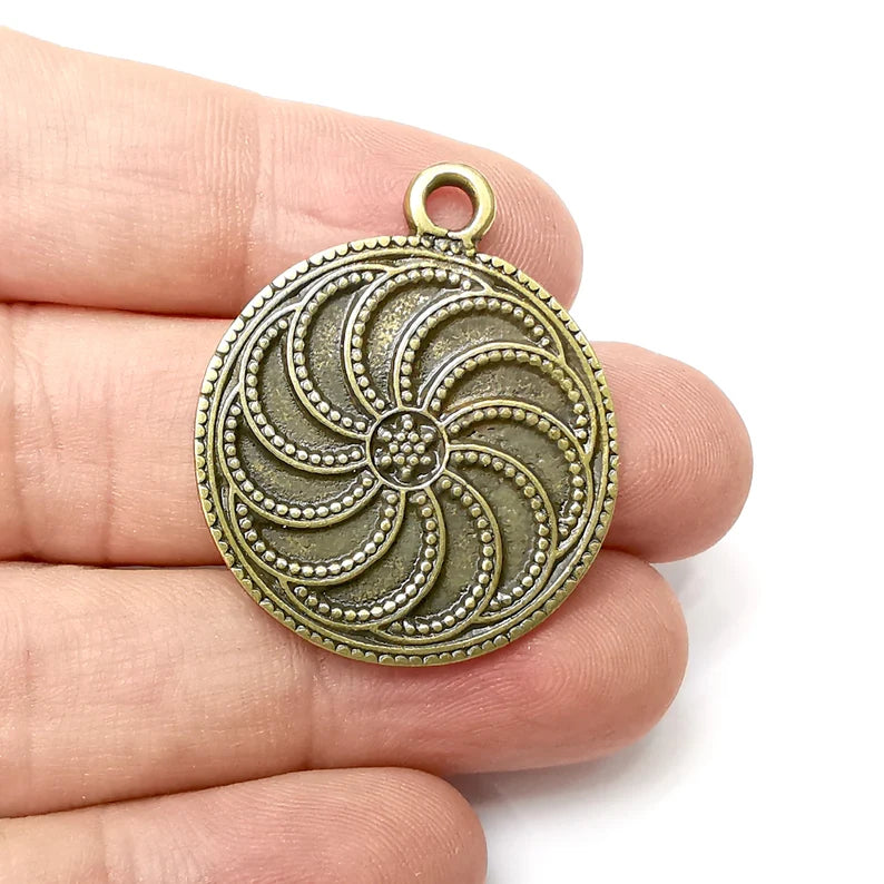 Antique Bronze Round Charms, Antique Bronze Plated (37x31mm) G34273