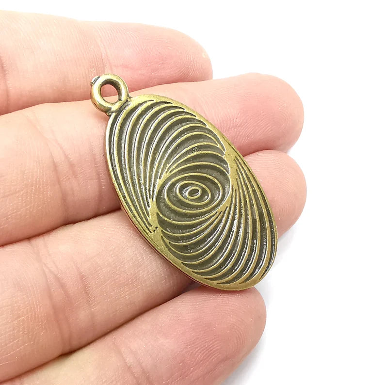 Circles Charms, Antique Bronze Plated (44x23mm) G34224