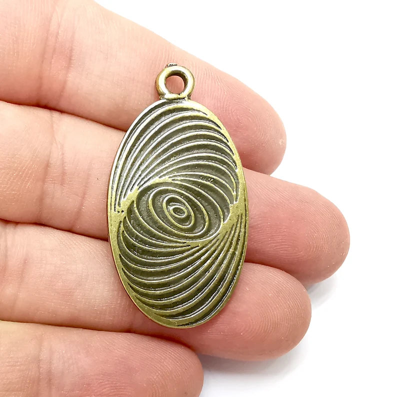Circles Charms, Antique Bronze Plated (44x23mm) G34224
