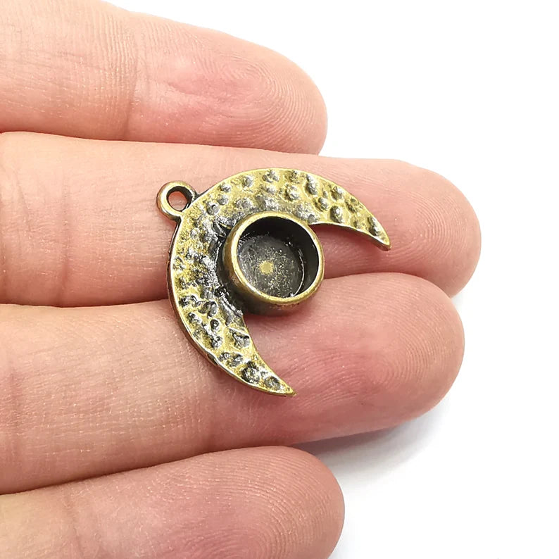 Crescent Pendant Base Blank Bezel, Resin Mosaic Mountings, Antique Bronze Plated (8 mm Inner Size) G34290