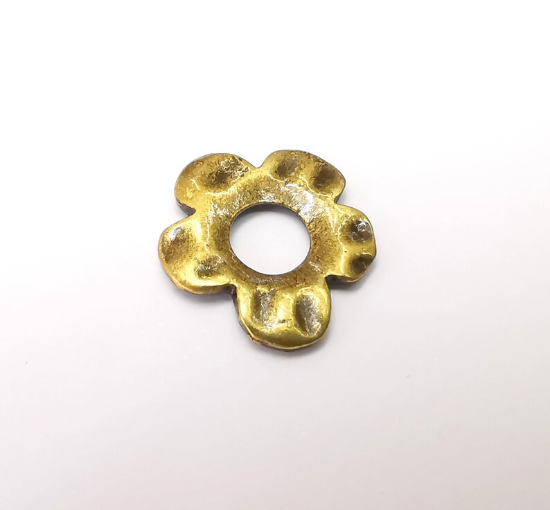 5 Flower Charms, Antique Bronze Plated Charms (20x19mm) G34227