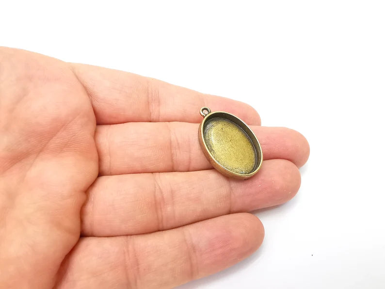 Oval Pendant Blanks, Resin Bezel Bases, Mosaic Mountings, Dry flower Frame, Polymer Clay base, Antique Bronze Plated (25x18mm) G34231