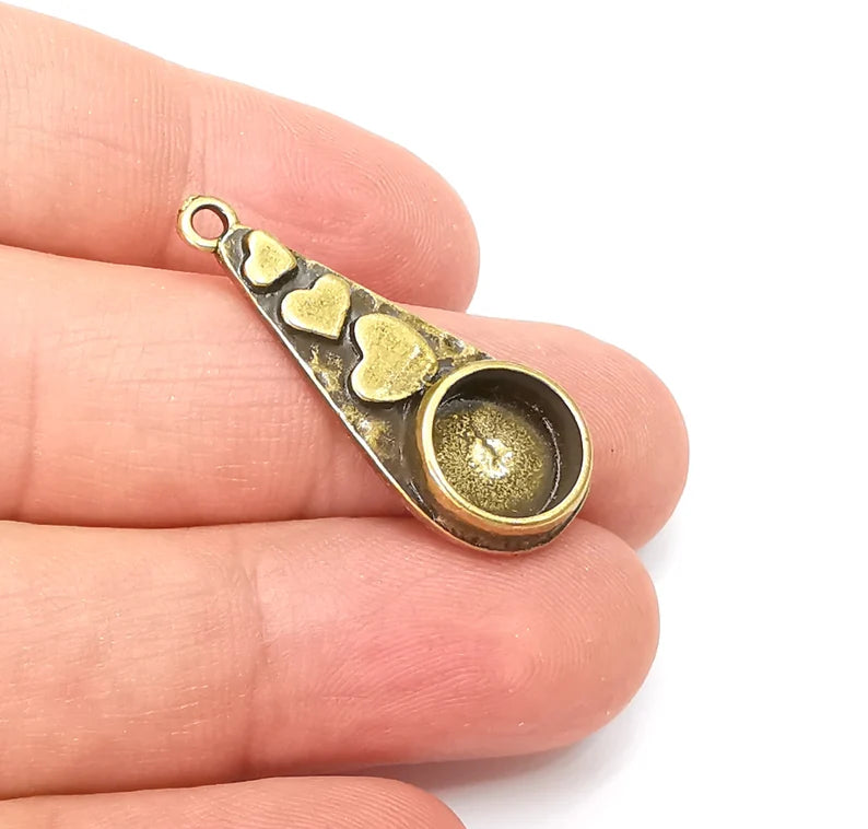 Heart Charms Pendant Bezels, Resin Blank, inlay Mountings, Mosaic Frame, Cabochon Bases, Flower Settings,Antique Bronze Plated (10mm) G34232