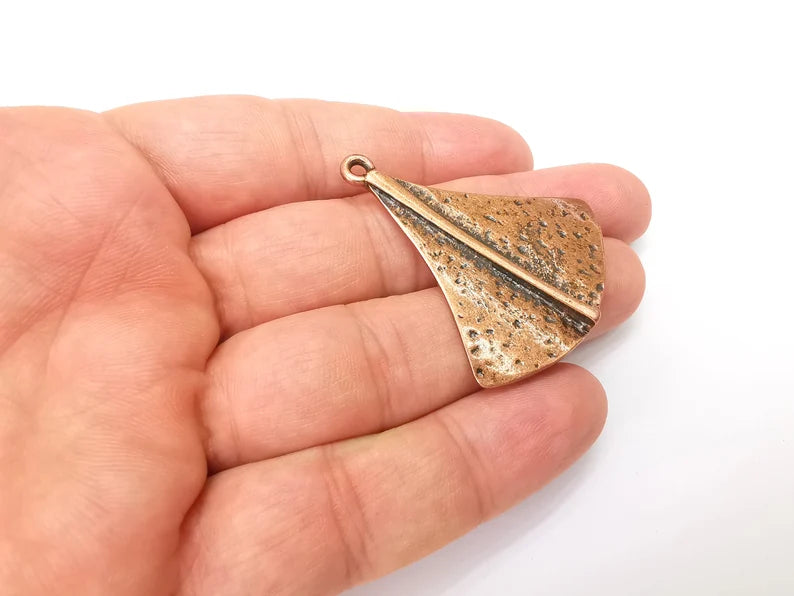 Hammered Dangle Pendant, Antique Copper Plated (47x39mm) G34246