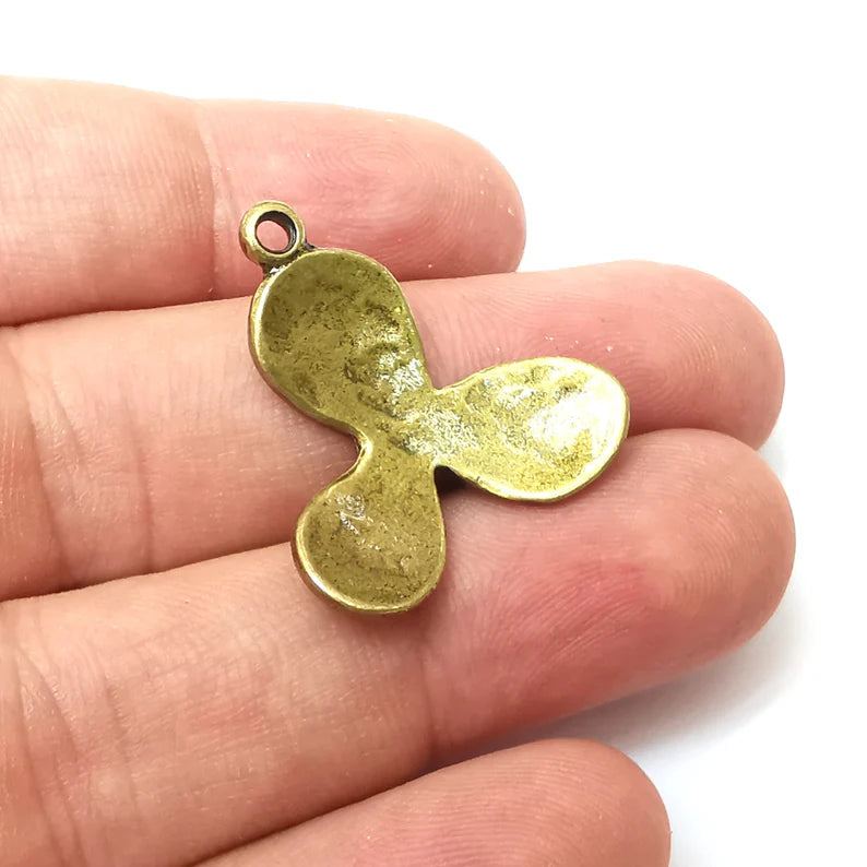 2 Flower Charms Antique Bronze Plated Charm (29x26mm) G34247