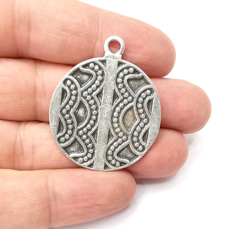 Silver Round Charms, Antique Silver Plated (41x35mm) G34308