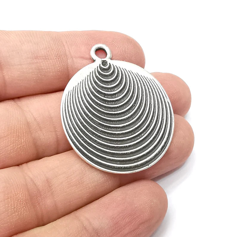 Silver Round Charms, Antique Silver Plated (39x33mm) G34311