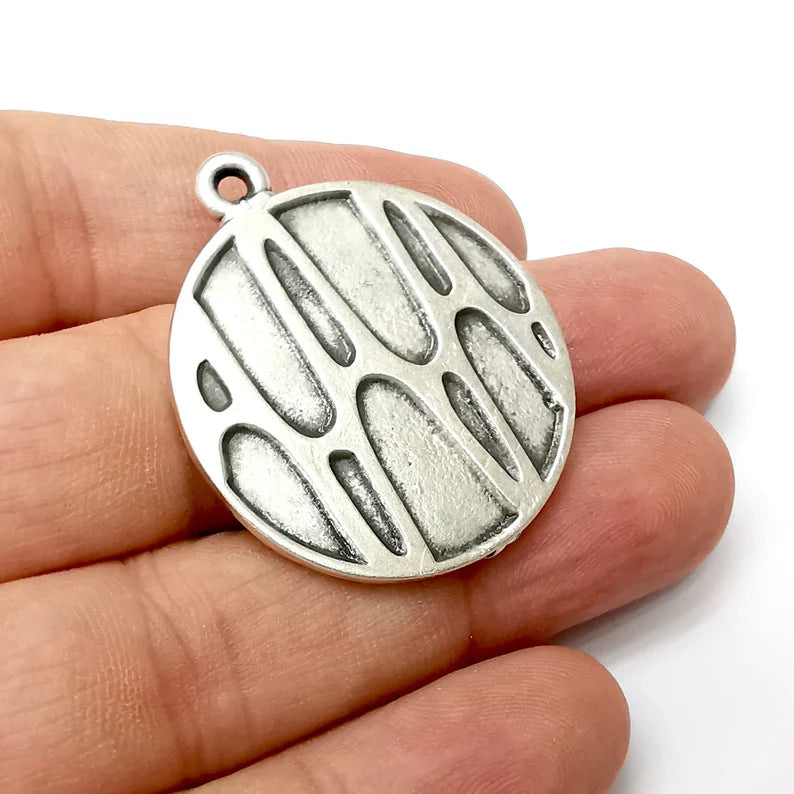 Silver Round Charms, Antique Silver Plated (39x33mm) G34313