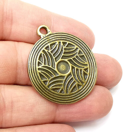 Leaf Round Charms, Antique Bronze Plated (38x33mm) G34320