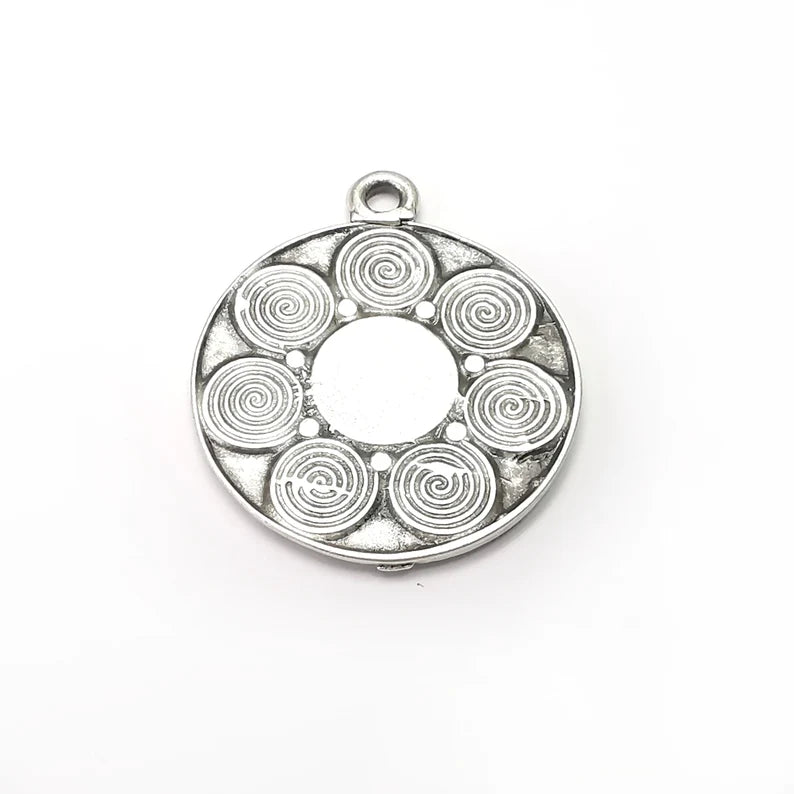 Swirl Round Charms, Antique Silver Plated (41x34mm) G34285
