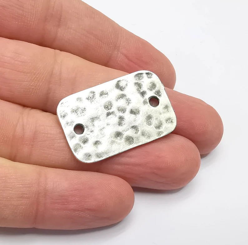 2 Hammered Rectangle Connector Charm Antique Silver Plated Charms (33x20 mm) G34354