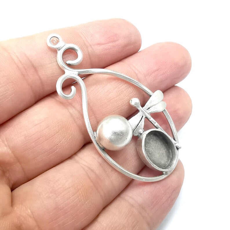 Dragonfly Ball Oval Pendant Base Setting Bezel Blank Antique Silver Plated Brass Pendant (56mm) (14x10mm blank) G34362