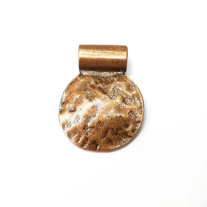 Hammered Disc Pendant, Antique Copper Plated Pendant (44x33mm) G34301