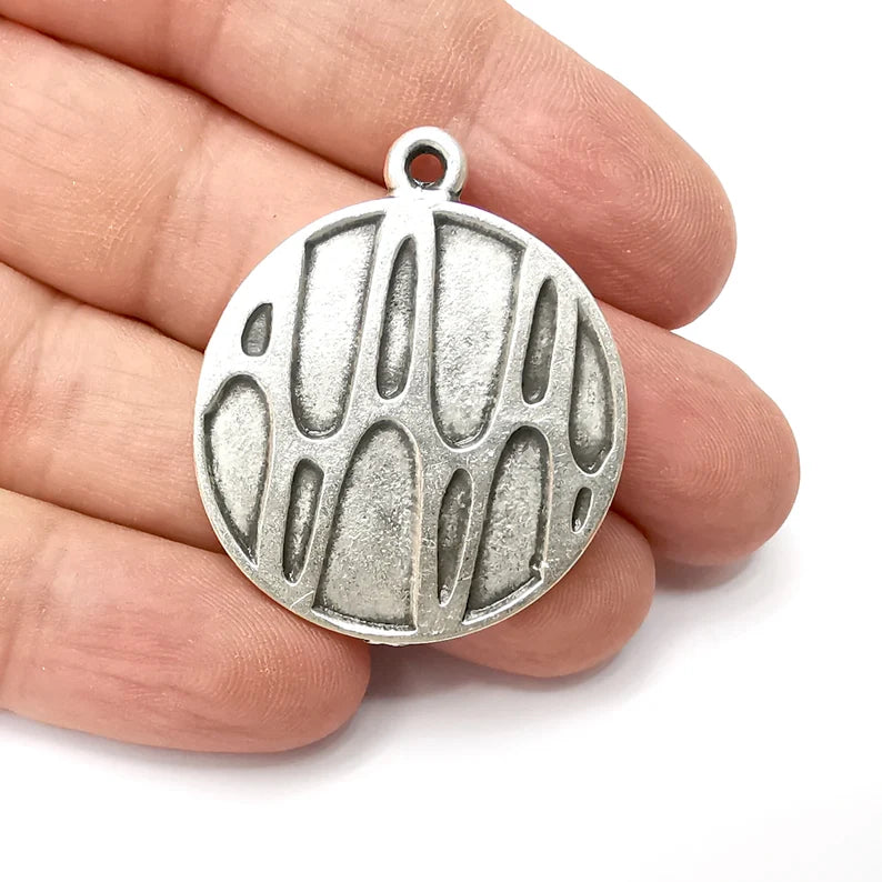 Silver Round Charms, Antique Silver Plated (39x33mm) G34313