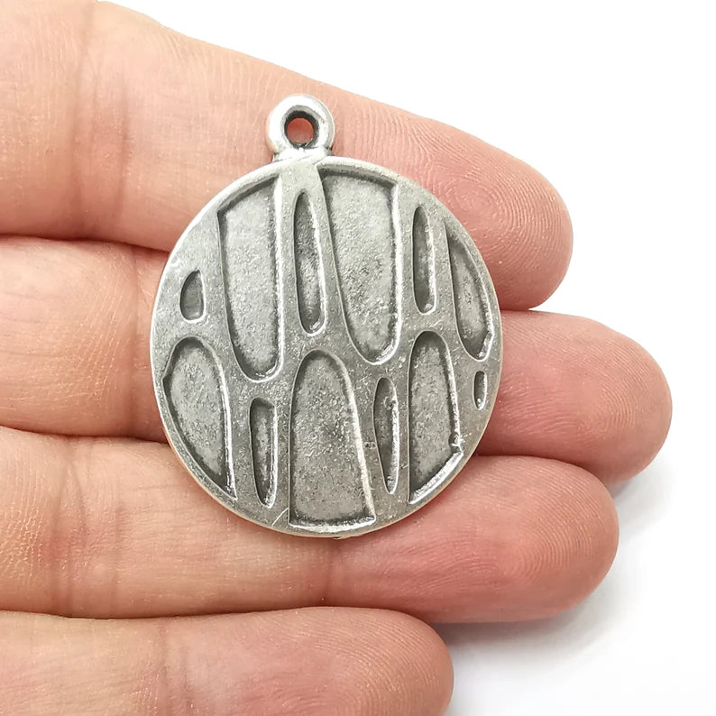 Silver Round Charms, Antique Silver Plated (39x33mm) G34313