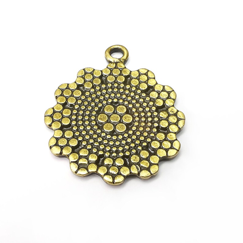 Flower Round Charms, Antique Bronze Plated (39x32mm) G34318