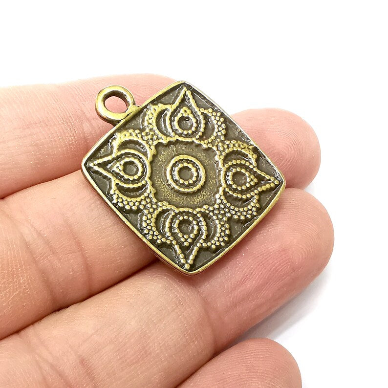 Antique Bronze Charms, Antique Bronze Plated (32x26mm) G34324