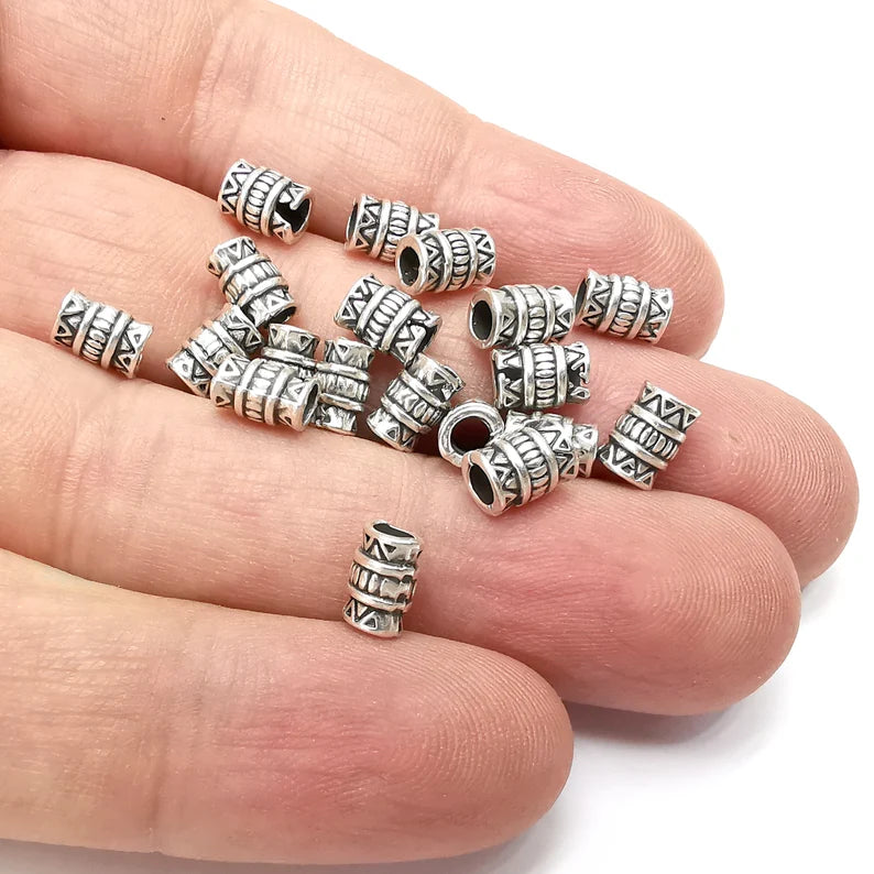 10 Silver Beads Antique Silver Plated Metal Beads (7x5mm) G34438