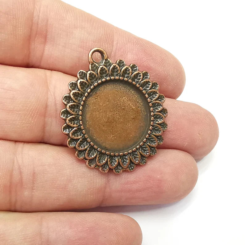 Round Pendant Blanks, Resin Bezel Bases, Mosaic Mountings, Dry flower Frame, Polymer Clay base, Antique Copper Plated (19mm) G34445