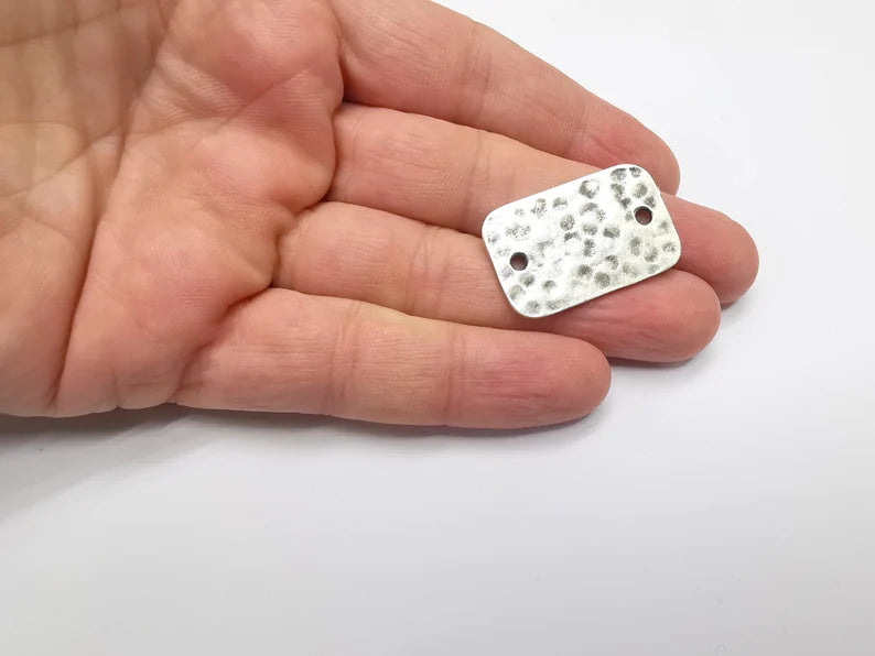 2 Hammered Rectangle Connector Charm Antique Silver Plated Charms (33x20 mm) G34354