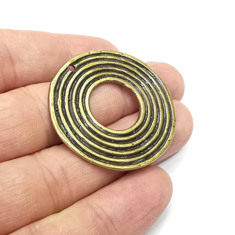 Circles Charms, Antique Bronze Plated Charms (39mm) G34372