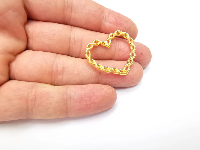 Heart Charms Gold Plated Charms (32x26mm) G34386