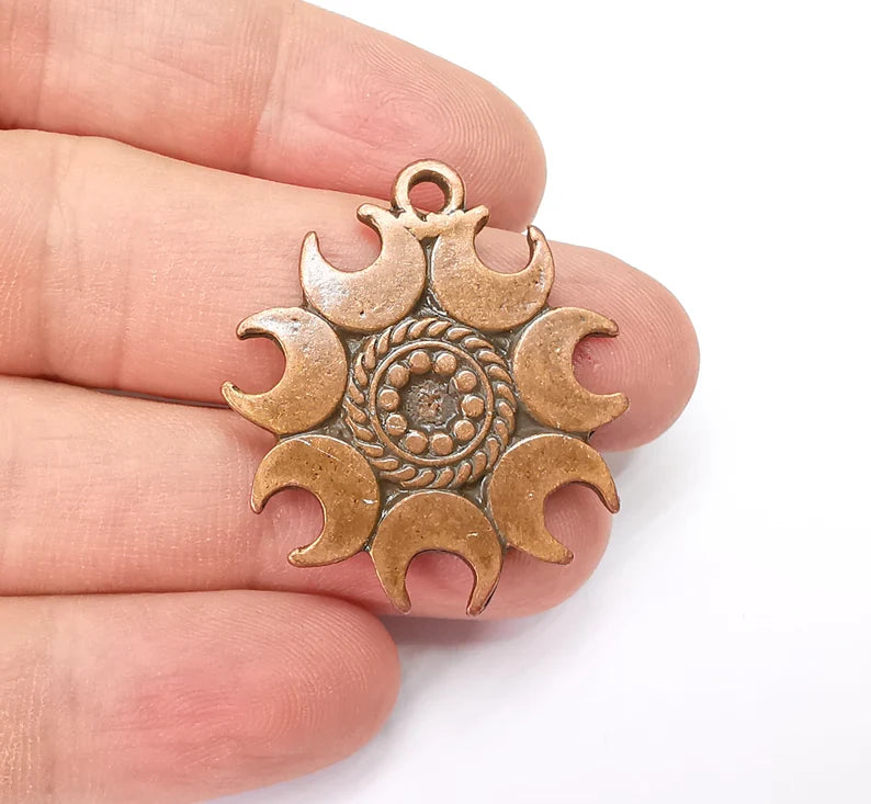 Moon, Crescent Charms Pendant , Antique Copper Plated (37x32mm) G34395