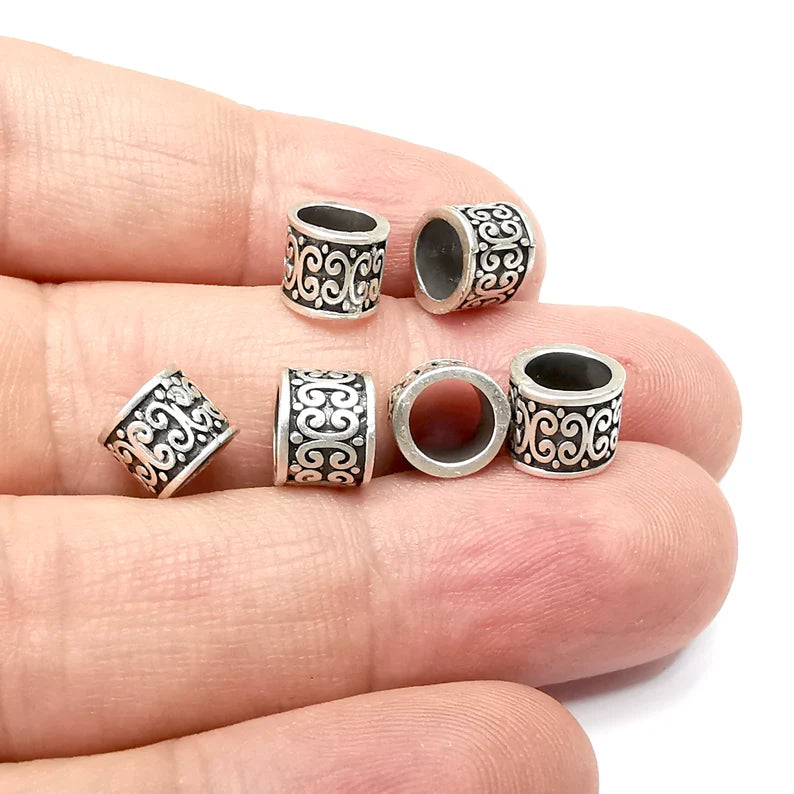 5 Silver Beads Antique Silver Plated Metal Beads (8mm) G34401