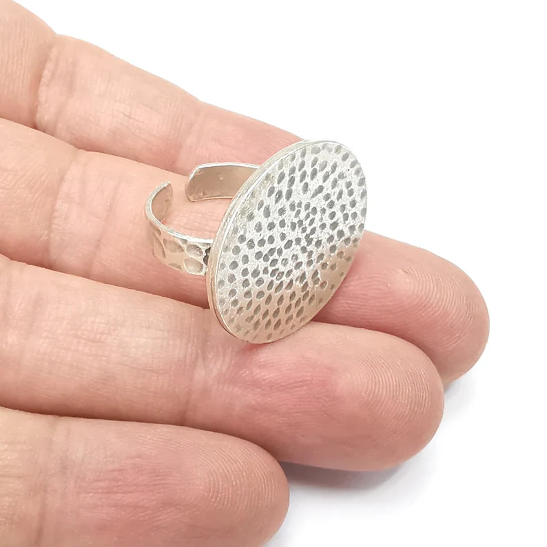 Hammered Ring Round Setting Blank Cabochon Mounting Adjustable Base Bezel Antique Silver Plated (25mm) G34443