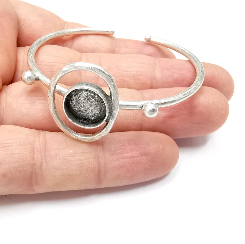 Hammered Bracelet Bezel Cuff Blank Resin Mountings Cabochon Base Setting Antique Silver Plated Brass Adjustable Bracelet Bezel (12mm) G34499
