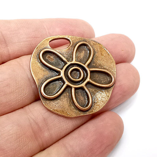 Flower Charms, Daisy Charms, Antique Copper Plated Pendant (36mm) G34456