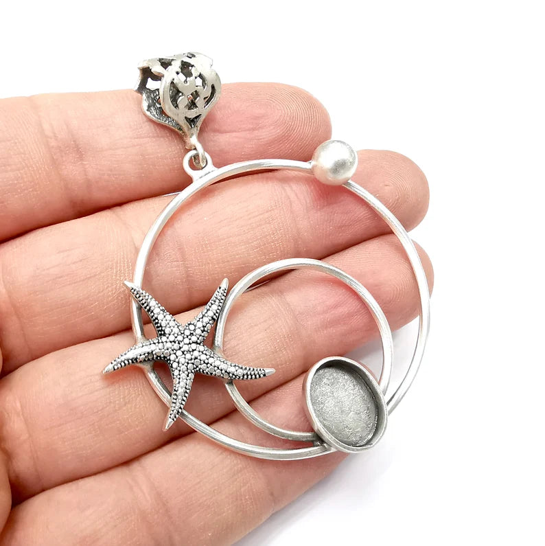 Starfish Hoop Pendant Base Setting Bezel Blank Antique Silver Plated Brass Pendant (70mm) (13x10mm blank) G34467