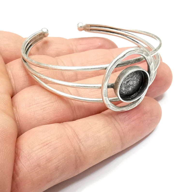 Wire Bracelet Bezel Cuff Blank Resin Mountings Cabochon Base Setting Antique Silver Plated Brass Adjustable Bracelet Bezel (12mm) G34501
