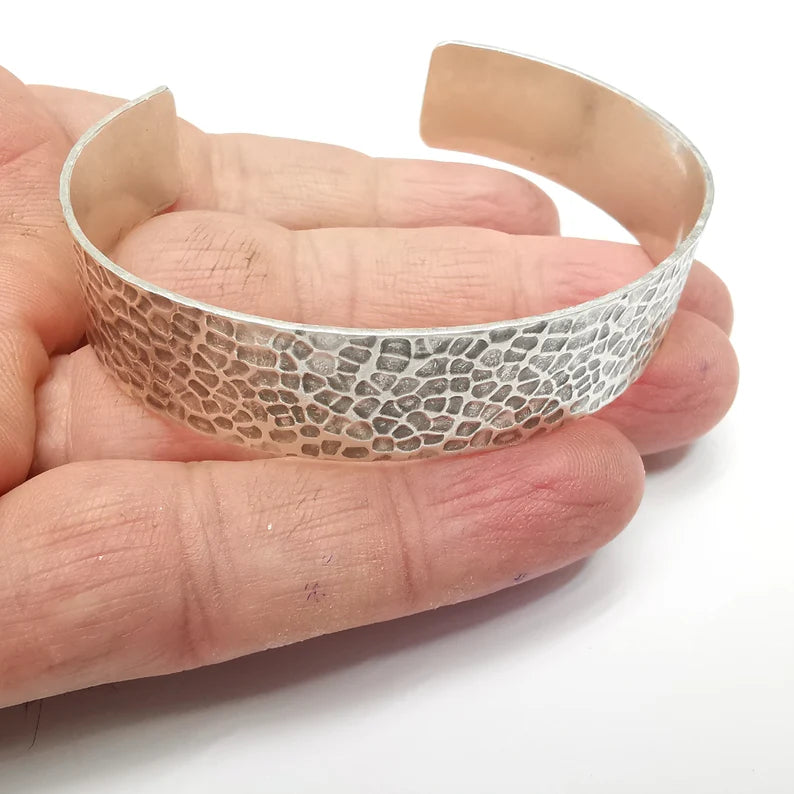 Hammered Bracelet Cuff Blank Base Antique Silver Plated Brass Adjustable Bracelet (15mm) G34609