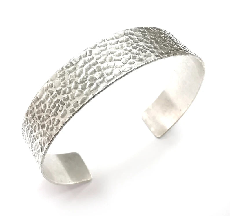 Hammered Bracelet Cuff Blank Base Antique Silver Plated Brass Adjustable Bracelet (15mm) G34609