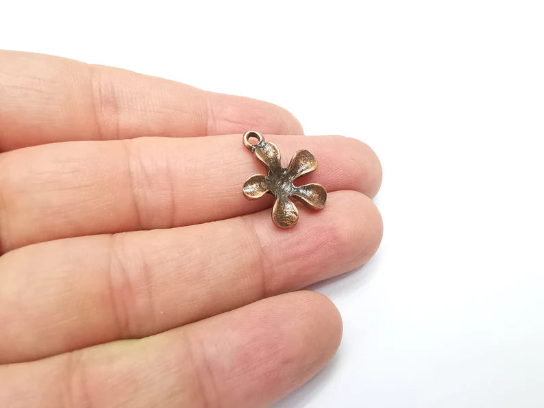 2 Flower Charms, Antique Copper Plated Charms (21x17mm) G34685