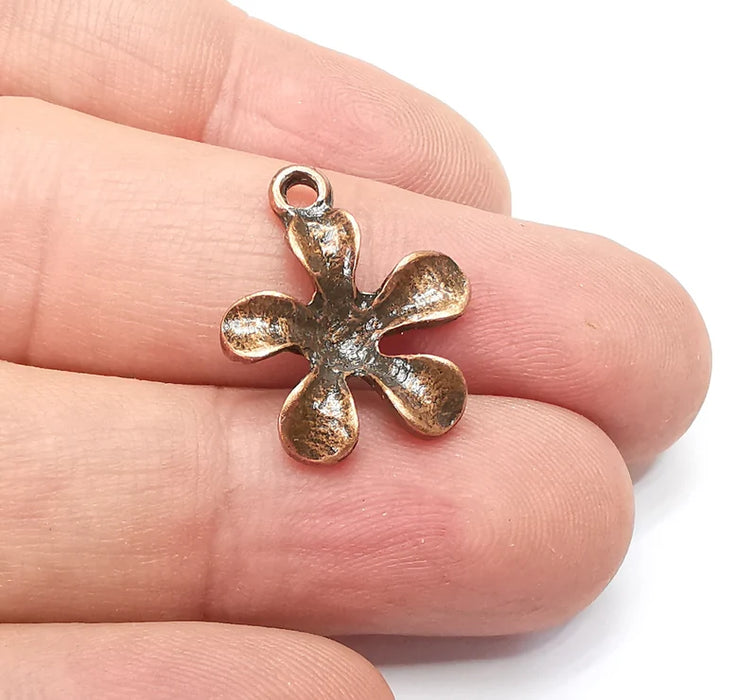 2 Flower Charms, Antique Copper Plated Charms (21x17mm) G34685