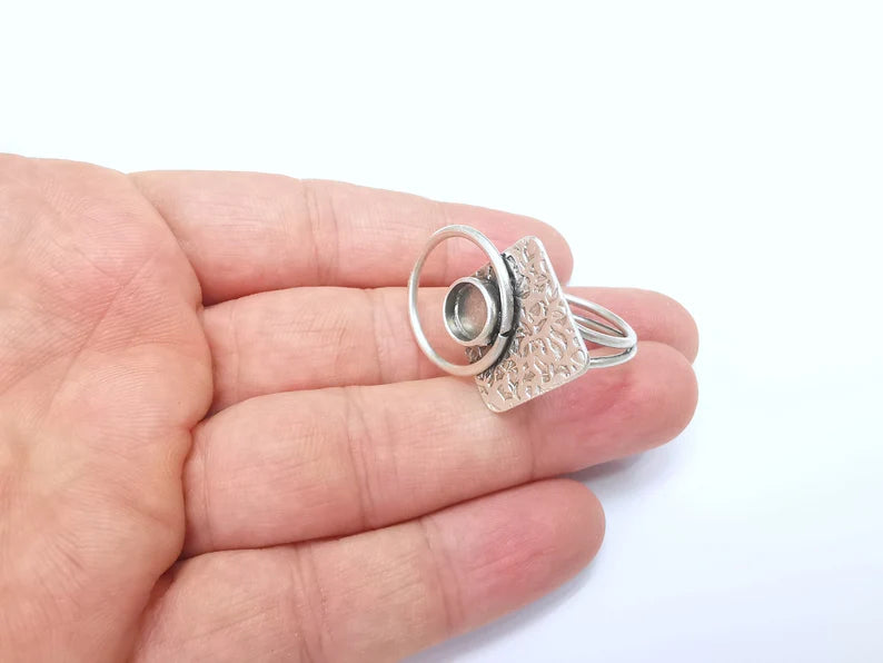 Square Circle Ring Setting Resin Ring Blank Cabochon Mounting Adjustable Ring Base Bezel Antique Silver Plated Brass (8mm) G34696