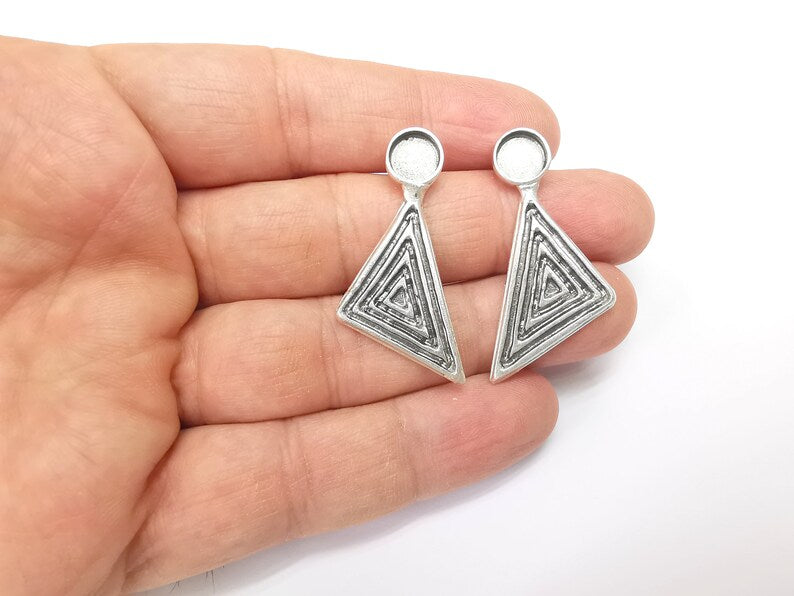 Triangle Silver Earring Blank Base Antique Silver Plated Brass Earring Bezel (8mm cabochon bezel) (41x18mm) G34705
